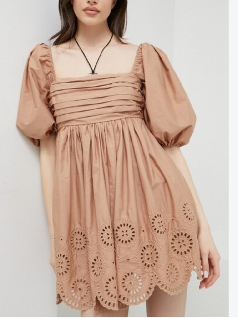 Abercrombie & fitch tan Emerson cotton puff sleeve eyelet mini dress sz LP